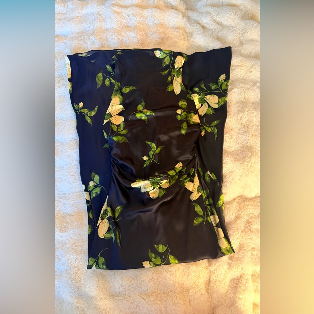 Reformation Anaiis Silk Dress In Mood For Love, NWOT, NEVER WORN, NO FLAWS. - Picture 11 of 16